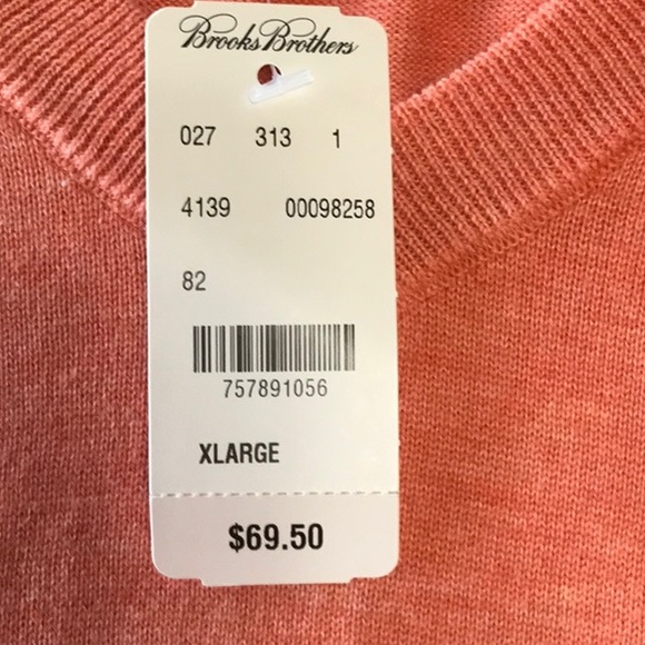 Brooks Brothers, Salmon V-neck Sweater, XL - Picture 4 of 4